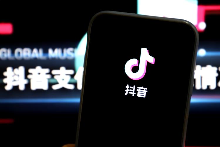 抖抖熱門是真的嗎?揭秘背后的流量密碼與真實體驗-自助下單平臺-自助下單平臺