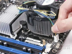 電腦組裝步驟_LGA775處理器安裝_組裝電腦