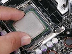 電腦組裝步驟_組裝電腦_LGA775處理器安裝